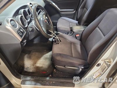 Zdjęcie 7 z 14 samochodu: 2006 PONTIAC VIBE VIN:5Y2SM65836Z400623 - miniatura