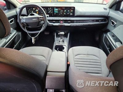 Zdjęcie 8 z 12 samochodu: 2025 KIA K4 EX VIN:3KPFU4DE1SE005651 - miniatura
