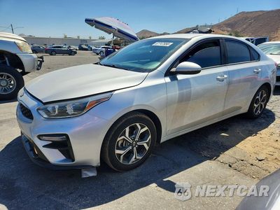 2020 KIA FORTE LXS 3KPF24AD2LE192983 - główne zdjęcie licytacji z USA - miniatura