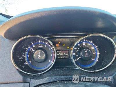 Zdjęcie 9 z 12 samochodu: 2011 HYUNDAI SONATA LIMITED VIN:5NPEC4AC7BH134698 - miniatura