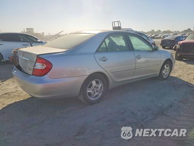 Trzecie zdjęcie samochodu z tyłu: 2002 TOYOTA CAMRY LE V6 VIN:4T1BF30K32U021166 - miniatura