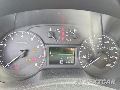 Zdjęcie 9 z 12 samochodu: 2017 NISSAN SENTRA S VIN:3N1AB7AP4HY205442 - miniatura