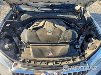 Zdjęcie 11 z 12 samochodu: 2014 BMW X5 XDRIVE50I VIN:5UXKR6C5XE0J73636 - miniatura