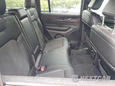 Zdjęcie 11 z 13 samochodu: 2025 JEEP GRAND CHEROKEE LAREDO VIN:1C4RJHAGXSC297262 - miniatura