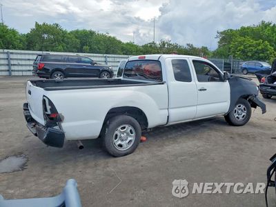 Trzecie zdjęcie samochodu z tyłu: 2015 TOYOTA TACOMA BASE VIN:5TFTX4CN5FX060248 - miniatura