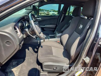 Zdjęcie 7 z 12 samochodu: 2019 DODGE CHARGER SCAT PACK VIN:2C3CDXGJ6KH605751 - miniatura