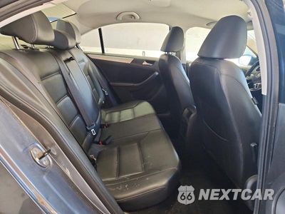 Zdjęcie 10 z 13 samochodu: 2014 VOLKSWAGEN JETTA SE VIN:3VWB07AJ3EM328202 - miniatura