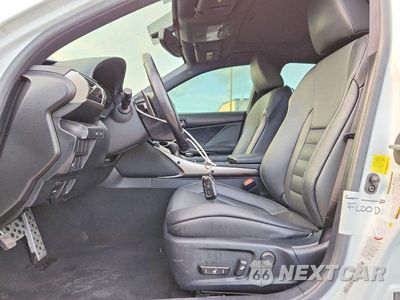 Zdjęcie 7 z 12 samochodu: 2016 LEXUS IS 200T VIN:JTHBA1D26G5038349 - miniatura