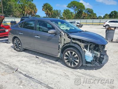 Czwarte zdjęcie samochodu z boku: 2019 NISSAN SENTRA SR VIN:3N1AB7AP9KY322599 - miniatura