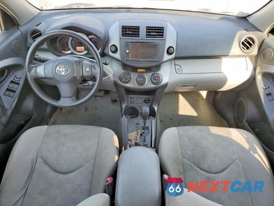 Zdjęcie 8 z 14 samochodu: 2010 TOYOTA RAV4 BASE VIN:2T3BF4DV8AW029263 - miniatura