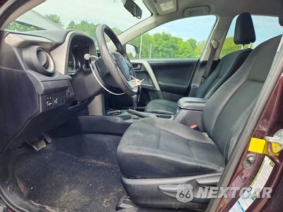 Zdjęcie 7 z 13 samochodu: 2016 TOYOTA RAV4 LE VIN:2T3BFREV5GW530339 - miniatura