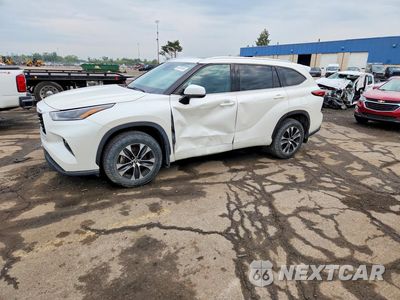 2021 TOYOTA HIGHLANDER XLE 5TDGZRBH4MS533922 - główne zdjęcie licytacji z USA - miniatura