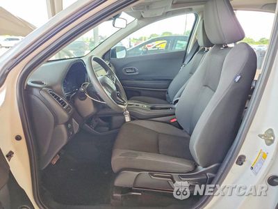 Zdjęcie 7 z 12 samochodu: 2019 HONDA HR-V EX VIN:3CZRU5H56KM722656 - miniatura