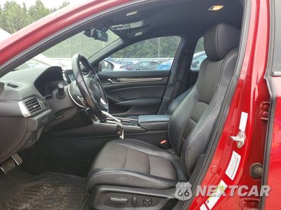 Zdjęcie 7 z 12 samochodu: 2018 HONDA ACCORD SPORT VIN:1HGCV1F3XJA118673 - miniatura