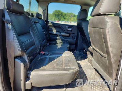 Zdjęcie 10 z 12 samochodu: 2019 GMC SIERRA K3500 DENALI VIN:1GT42WEY5KF142051 - miniatura