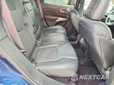 Zdjęcie 10 z 12 samochodu: 2018 JEEP CHEROKEE LATITUDE PLUS VIN:1C4PJLLB3JD584883 - miniatura