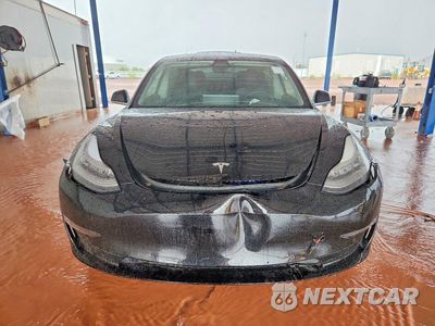 Piąte zdjęcie samochodu w środku: 2020 TESLA MODEL 3 VIN:5YJ3E1EA3LF598208 - miniatura