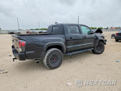 Trzecie zdjęcie samochodu z tyłu: 2022 TOYOTA TACOMA TRD PRO VIN:3TYCZ5AN7NT067973 - miniatura