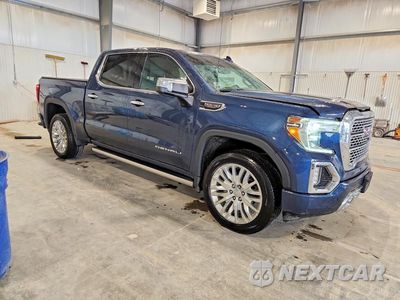 Czwarte zdjęcie samochodu z boku: 2019 GMC SIERRA K1500 DENALI VIN:1GTU9FEL4KZ181504 - miniatura