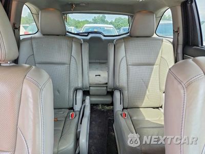 Zdjęcie 10 z 14 samochodu: 2019 TOYOTA HIGHLANDER LIMITED PLATINUM VIN:5TDYZRFH2KS289912 - miniatura