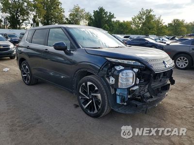 Czwarte zdjęcie samochodu z boku: 2024 MITSUBISHI OUTLANDER SE VIN:JA4J4VA86RZ059244 - miniatura