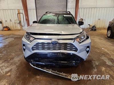 Piąte zdjęcie samochodu w środku: 2021 TOYOTA RAV4 XSE VIN:2T3E6RFV5MW013419 - miniatura