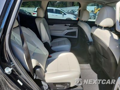 Zdjęcie 10 z 12 samochodu: 2020 KIA TELLURIDE S VIN:5XYP6DHC8LG004024 - miniatura