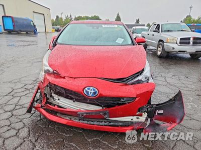 Piąte zdjęcie samochodu w środku: 2017 TOYOTA PRIUS FOUR VIN:JTDKARFU3H3544300 - miniatura