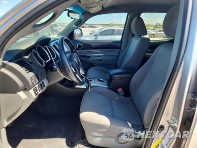 Zdjęcie 7 z 12 samochodu: 2015 TOYOTA TACOMA V6 VIN:5TFLU4EN1FX139440 - miniatura