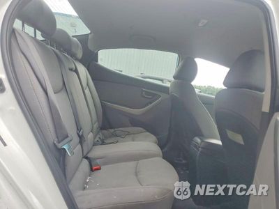 Zdjęcie 10 z 12 samochodu: 2013 HYUNDAI ELANTRA GLS VIN:5NPDH4AE1DH428325 - miniatura