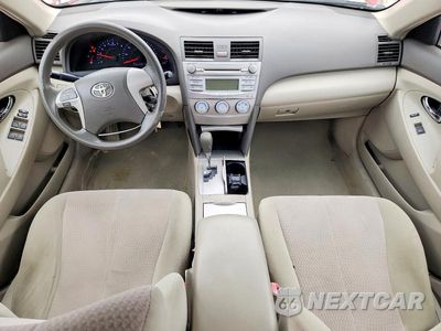 Zdjęcie 8 z 12 samochodu: 2011 TOYOTA CAMRY LE VIN:4T4BF3EK9BR203131 - miniatura