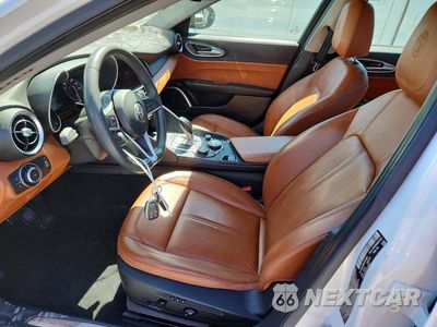 Zdjęcie 7 z 12 samochodu: 2018 ALFA ROMEO GIULIA VIN:ZARFAEBN6J7594606 - miniatura