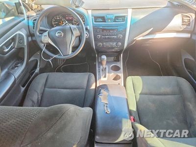 Zdjęcie 8 z 12 samochodu: 2015 NISSAN ALTIMA 2.5 S VIN:1N4AL3AP6FC297281 - miniatura