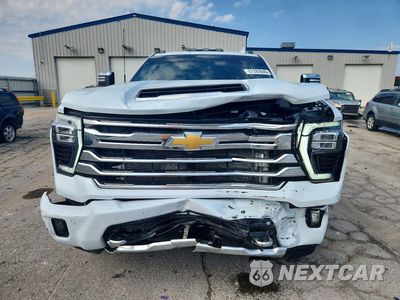 Piąte zdjęcie samochodu w środku: 2026 CHEVROLET SILVERADO K3500 HIGH COUNTRY VIN:1GC4KVEY6TF197944 - miniatura