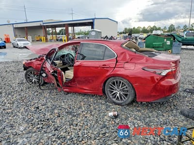 Drugie zdjęcie samochodu z przodu: 2022 TOYOTA CAMRY XLE VIN:4T1F31AK1NU585576 - miniatura