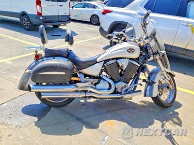 2004 VICTORY MOTORCYCLES KINGPIN CUSTOM 5VPCD16DX43005410 - główne zdjęcie licytacji z USA - miniatura