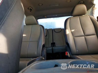 Zdjęcie 10 z 13 samochodu: 2017 KIA SEDONA LX VIN:KNDMB5C18H6325503 - miniatura