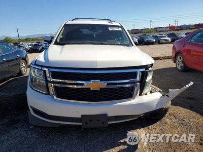 Piąte zdjęcie samochodu w środku: 2018 CHEVROLET SUBURBAN K1500 LT VIN:1GNSKHKC1JR243989 - miniatura