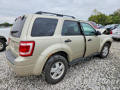 Trzecie zdjęcie samochodu z tyłu: 2011 FORD ESCAPE XLT VIN:1FMCU0D72BKB03187 - miniatura
