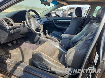 Zdjęcie 7 z 12 samochodu: 2003 HONDA ACCORD EX VIN:1HGCM81613A015383 - miniatura