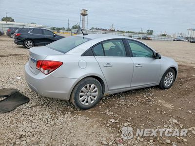 Trzecie zdjęcie samochodu z tyłu: 2011 CHEVROLET CRUZE LS VIN:1G1PC5SH7B7154732 - miniatura
