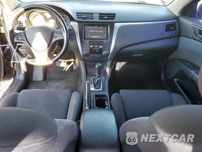 Zdjęcie 8 z 12 samochodu: 2012 SUZUKI KIZASHI SE VIN:JS2RE9A33C6100798 - miniatura