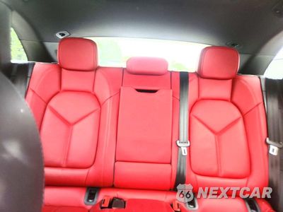 Zdjęcie 10 z 13 samochodu: 2023 PORSCHE MACAN BASE VIN:WP1AA2A53PLB19790 - miniatura