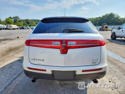 Zdjęcie 6 z 13 samochodu: 2010 LINCOLN MKT VIN:2LMHJ5AR3ABJ22538 - miniatura