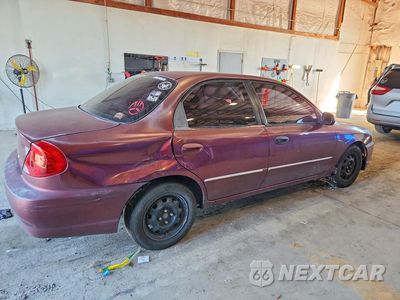 Trzecie zdjęcie samochodu z tyłu: 2002 KIA SPECTRA BASE VIN:KNAFB121925129082 - miniatura