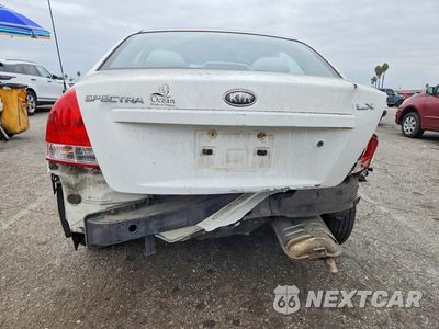 Zdjęcie 6 z 13 samochodu: 2009 KIA SPECTRA LX VIN:KNAFE221195610399 - miniatura