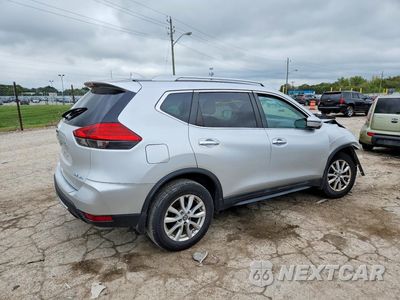 Trzecie zdjęcie samochodu z tyłu: 2017 NISSAN ROGUE SV VIN:5N1AT2MV9HC818023 - miniatura