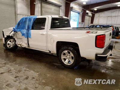 Drugie zdjęcie samochodu z przodu: 2018 CHEVROLET SILVERADO K1500 LT VIN:3GCUKREC8JG319520 - miniatura
