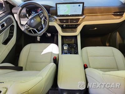 Zdjęcie 8 z 13 samochodu: 2026 FORD EXPLORER PLATINUM VIN:1FMUK8HH6TGA45648 - miniatura