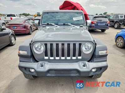Piąte zdjęcie samochodu w środku: 2023 JEEP WRANGLER SPORT VIN:1C4GJXAN0PW639498 - miniatura